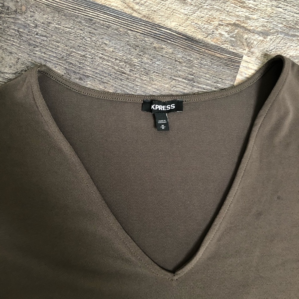 Express Olive Short Ruffled Sleeve Top - Picture 2 of 4
